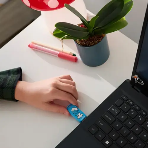 Pendrive Sandisk 64GB Smurf Edition (Gênio) - SDCZIS-064G-G46