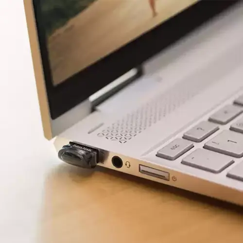 Pendrive Sandisk 256GB Ultra Fit USB 3.2 - SDCZ430-256G-G46