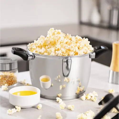 Pipoqueira Tramontina Allegra em Aço Inox com Fundo Triplo e Tampa de Vidro com Borda de Silicone 22 cm 5,6 L