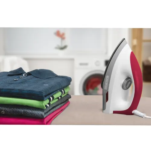 Ferro de Passar Roupa a Seco Black + Decker Daily Dry Antiaderente Cerâmica Gliss 220V 1000w Vermelho - F300-B2