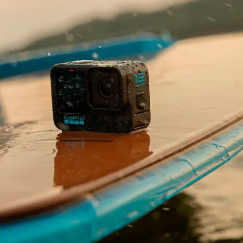 Câmera GoPro HERO 12 5,3K Resistente + à prova dágua, 27MP, HDR, USB, HDMI CHDHX-121-RW Preto - Recondicionado