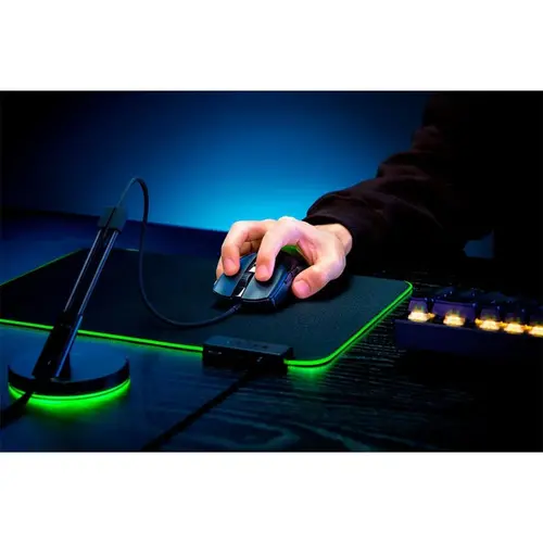 Mouse Gamer Razer Cobra Ultraleve 8500 DPI RGB Preto - RZ01-4651-R3U1