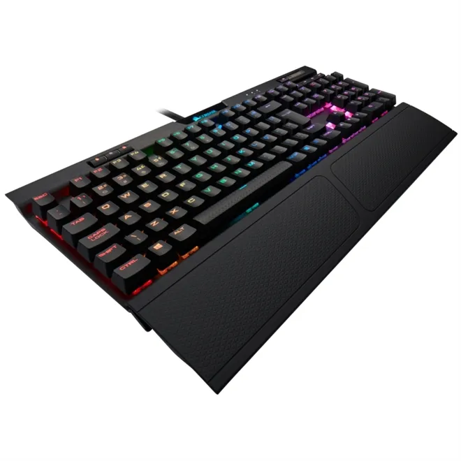 CORSAIRのk70 Teclado Gamer Corsair K70 RGB MK.2 Mecânico ABNT2 Switch Cherry MX